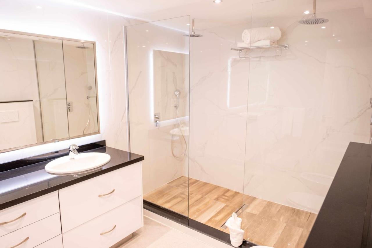 קורלחו Luxury Apartments Sabi Waikiki Con Garaje מראה חיצוני תמונה